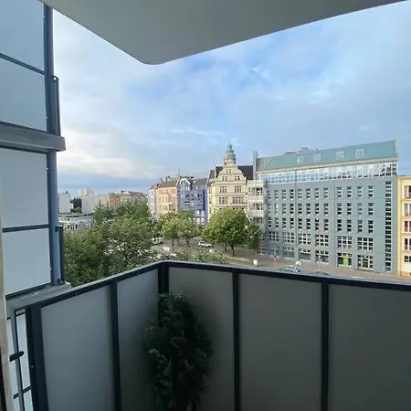 Attractive Flat Near Charlottenburg & Center شقة برلين