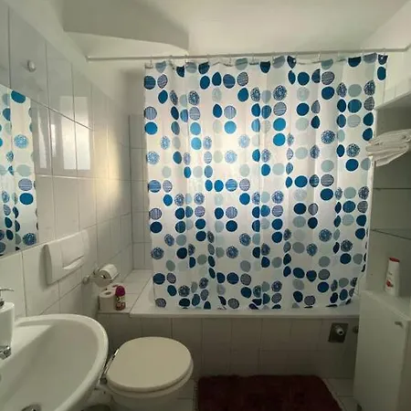 Attractive Flat Near Charlottenburg & Center * Berlín