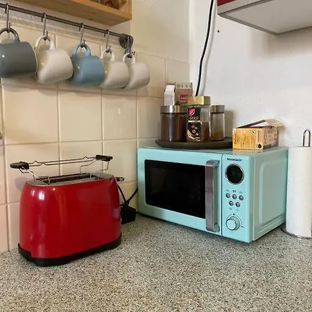 Attractive Flat Near Charlottenburg & Center Apartment *